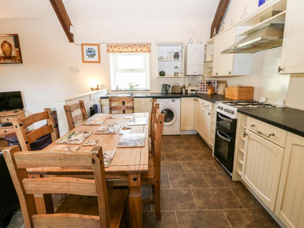 Bwthyn Y Dderwen Oak Cottage Llannor Exteriér fotografie